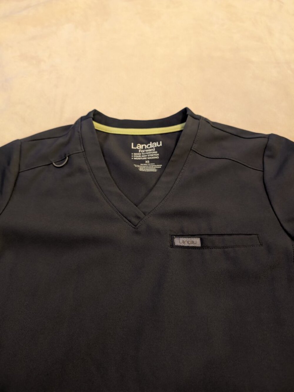 Laundu Forward Gray Scrub Set - Picture 5 of 5